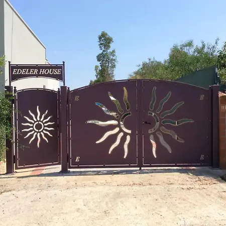 Edeler House-2
